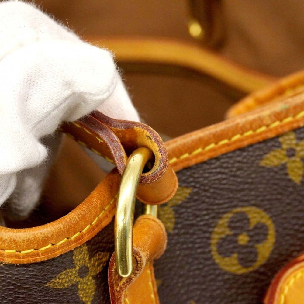 LOUIS VUITTON Brown Monogram Tote Bag - Picture 8 of 12